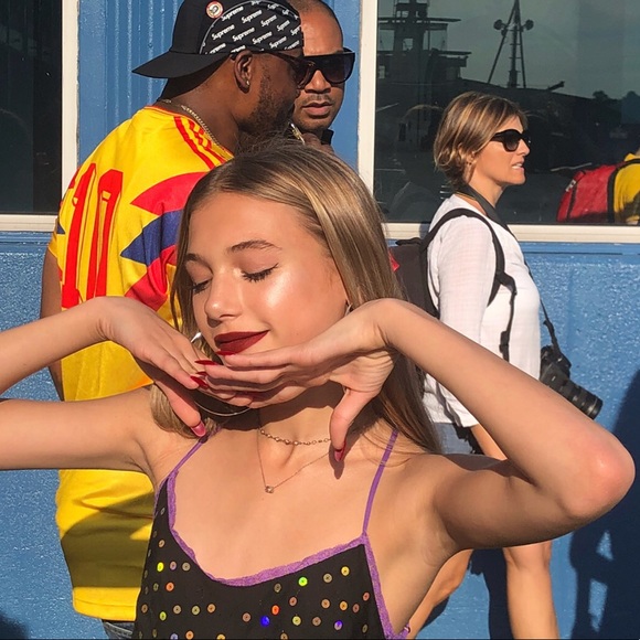 Meet your Posher, Haley - Picture 5 of 8